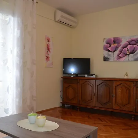 Mihalic Apartament *